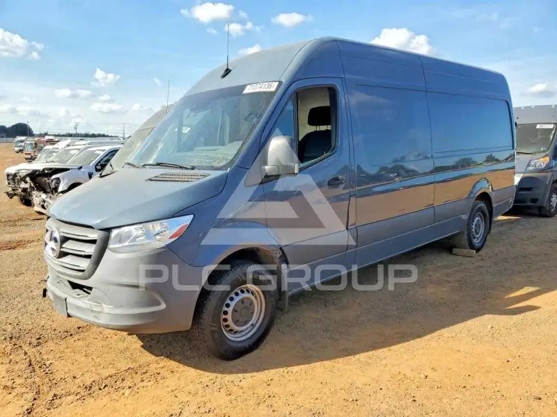 2021 Mercedes Benz Sprinter фото