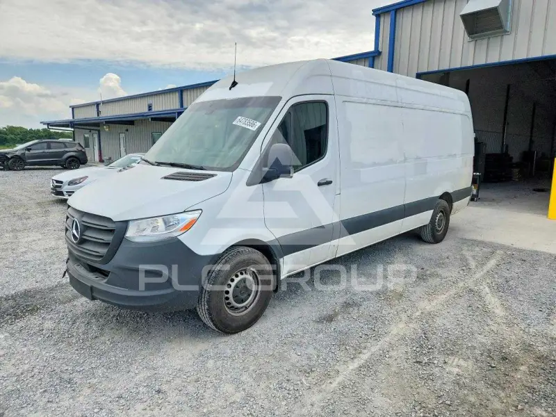 2021 Mercedes Benz Sprinter фото