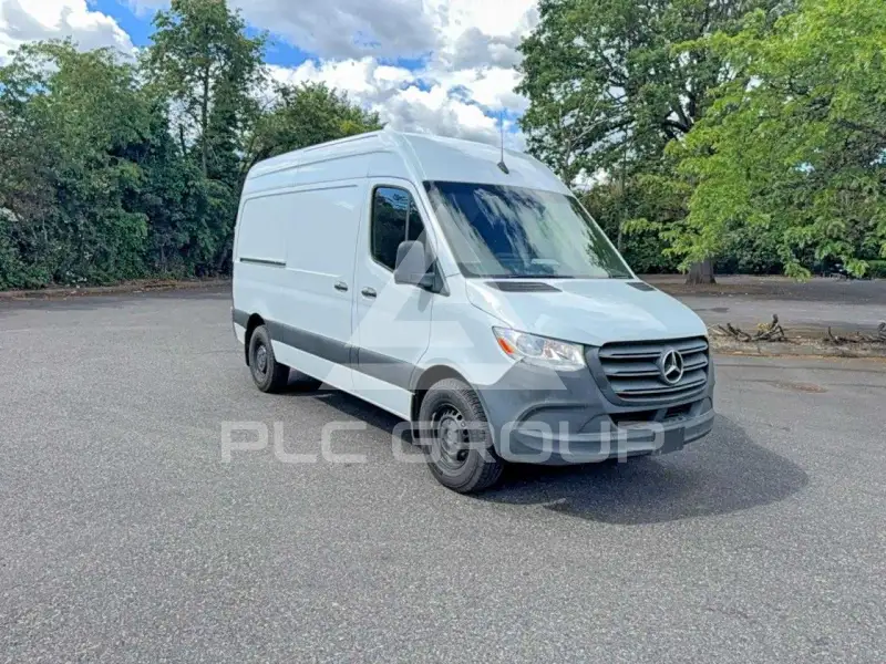 2021 Mercedes Benz Sprinter фото