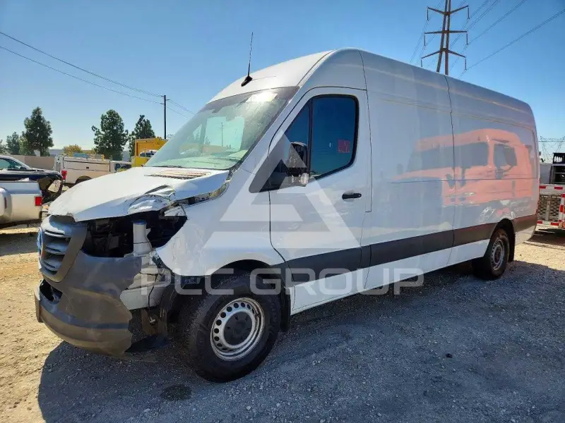 2021 Mercedes Benz Sprinter photo