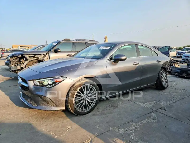 2021 Mercedes Benz CLA-Class фото