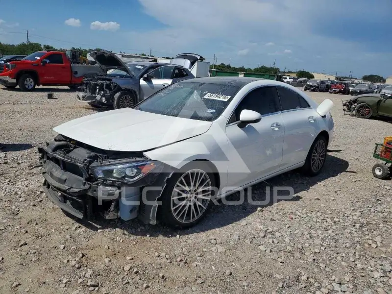 2021 Mercedes Benz CLA-Class фото