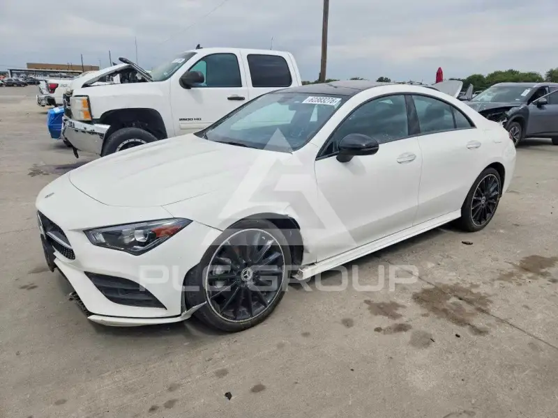 2021 Mercedes Benz CLA-Class фото