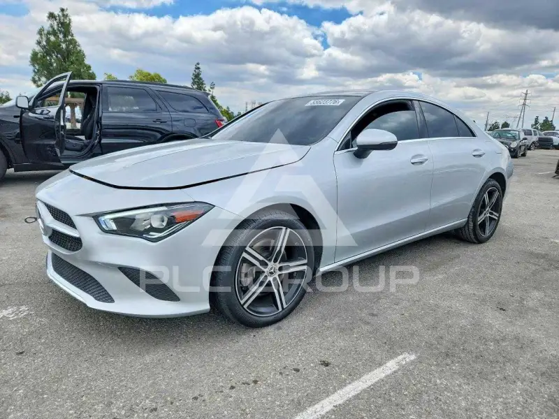 2021 Mercedes Benz CLA-Class фото