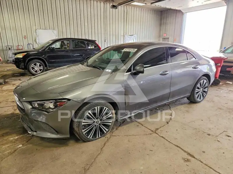 2021 Mercedes Benz CLA-Class фото