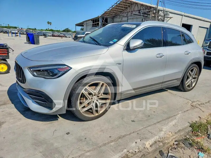 2021 Mercedes Benz GLA-Class фото