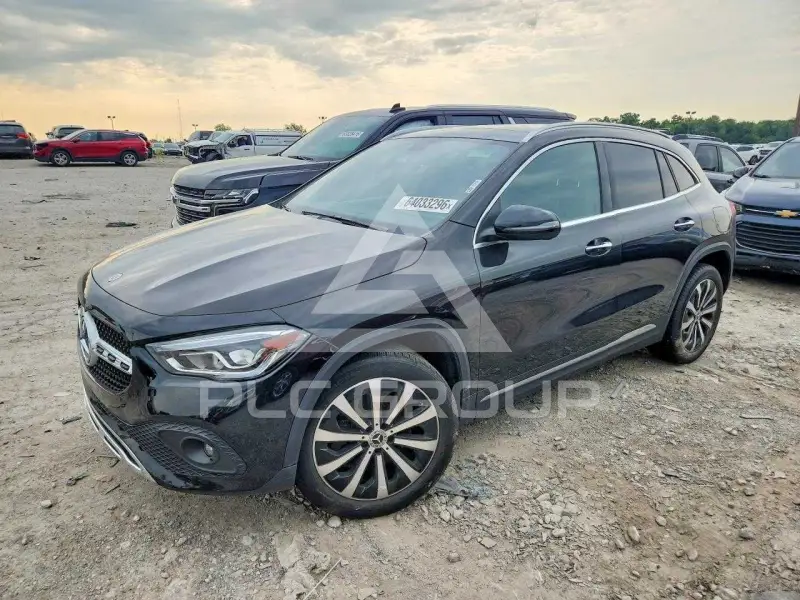 2021 Mercedes Benz GLA-Class фото