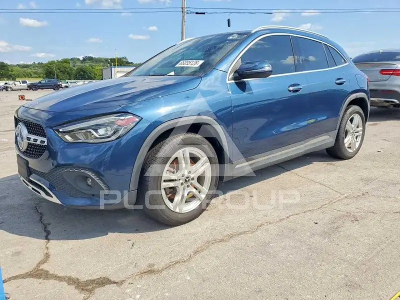 2021 Mercedes Benz GLA-Class фото