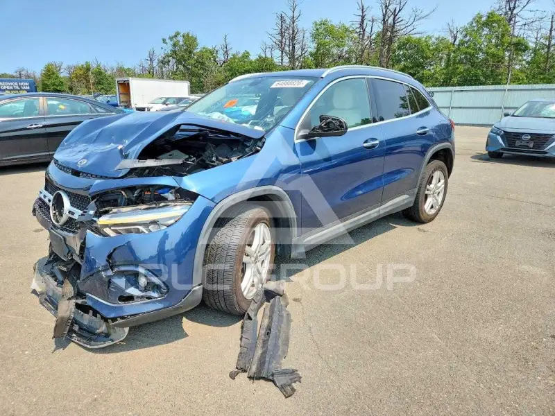 2021 Mercedes Benz GLA-Class photo