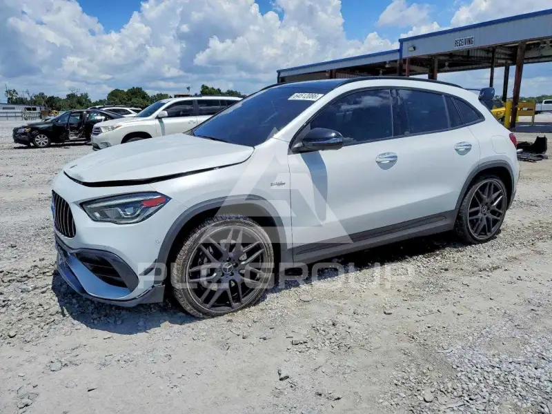 2021 Mercedes Benz GLA-Class photo