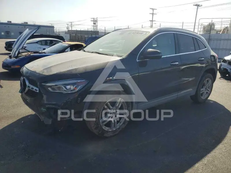 2021 Mercedes Benz GLA-Class фото