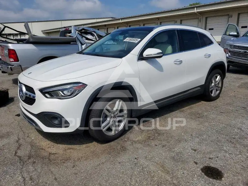 2021 Mercedes Benz GLA-Class фото
