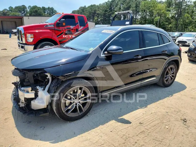 2021 Mercedes Benz GLA-Class фото