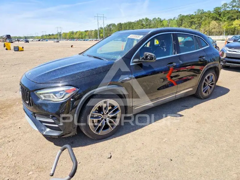 2021 Mercedes Benz GLA-Class фото