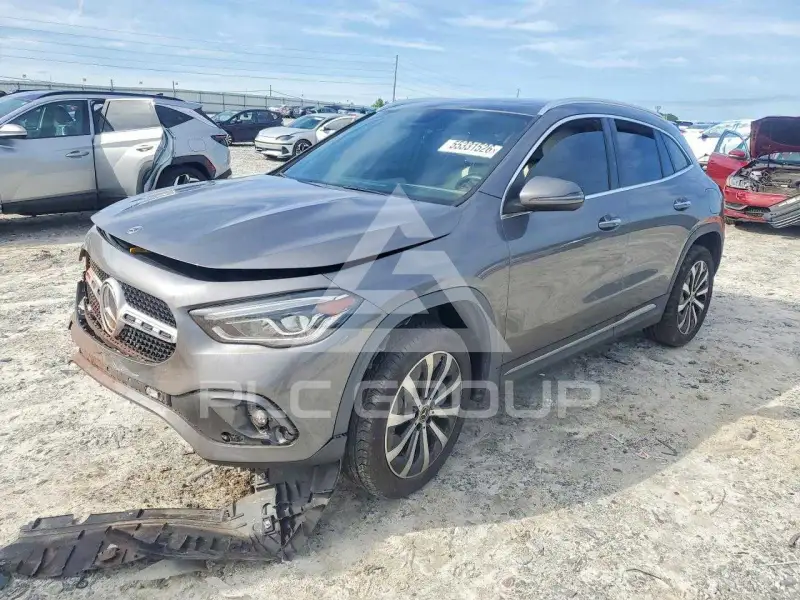 2021 Mercedes Benz GLA-Class фото