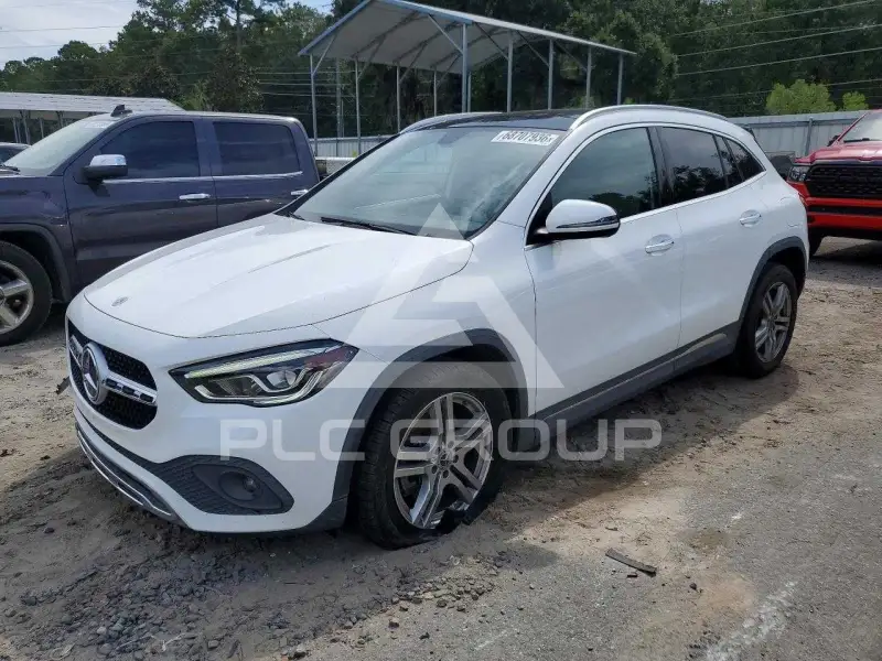 2021 Mercedes Benz GLA-Class фото