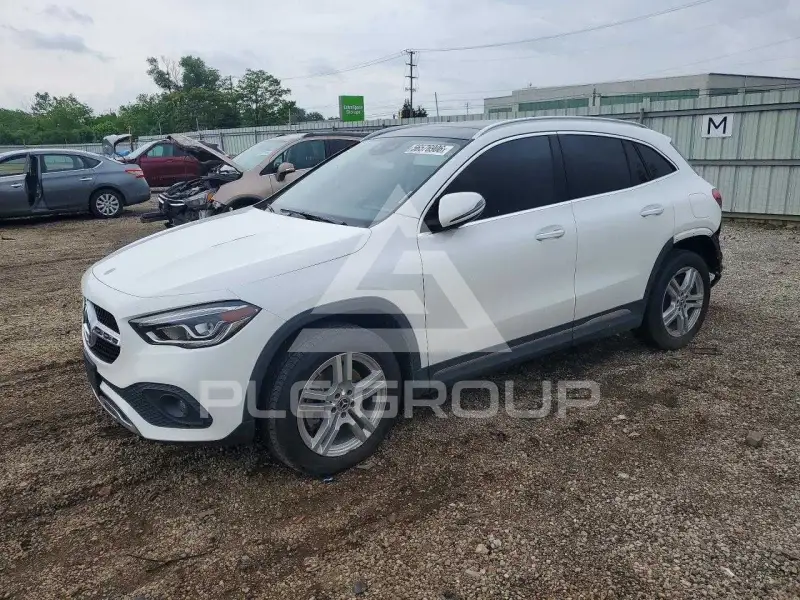 2021 Mercedes Benz GLA-Class фото
