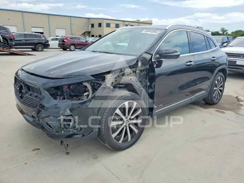 2021 Mercedes Benz GLA-Class фото