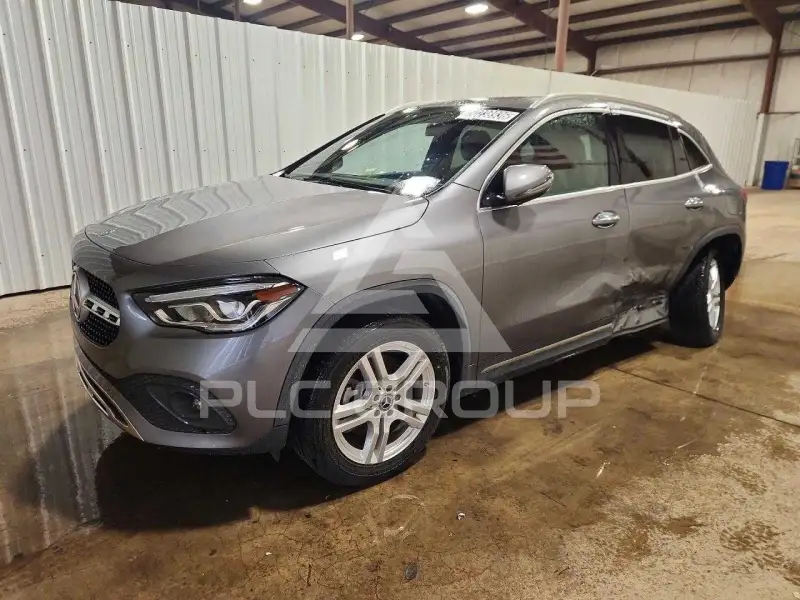 2021 Mercedes Benz GLA-Class фото