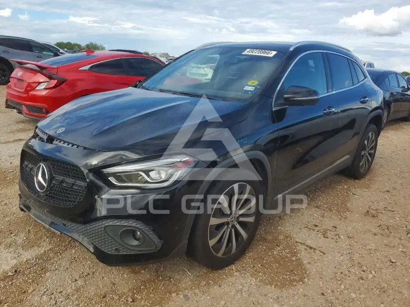 2021 Mercedes Benz GLA-Class photo