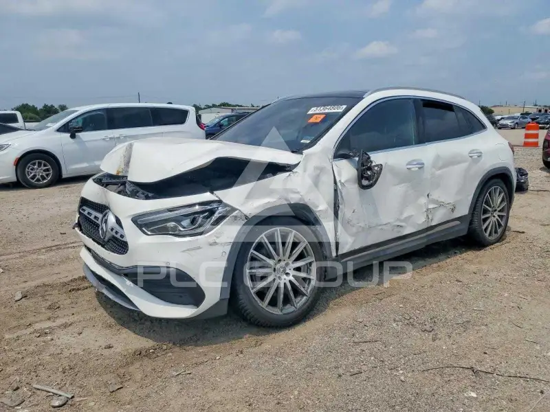 2021 Mercedes Benz GLA-Class фото