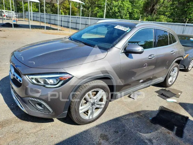 2021 Mercedes Benz GLA-Class photo