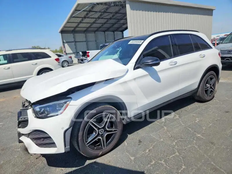 2021 Mercedes Benz GLC-Class photo
