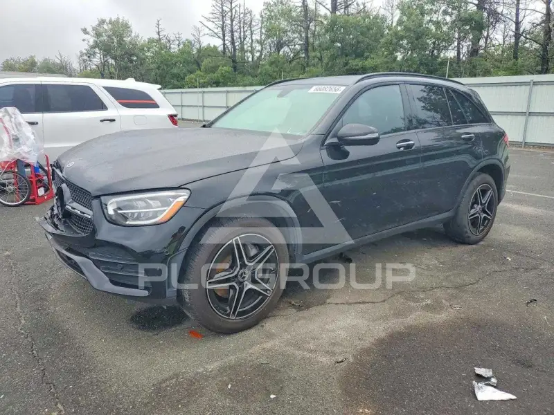 2021 Mercedes Benz GLC-Class photo