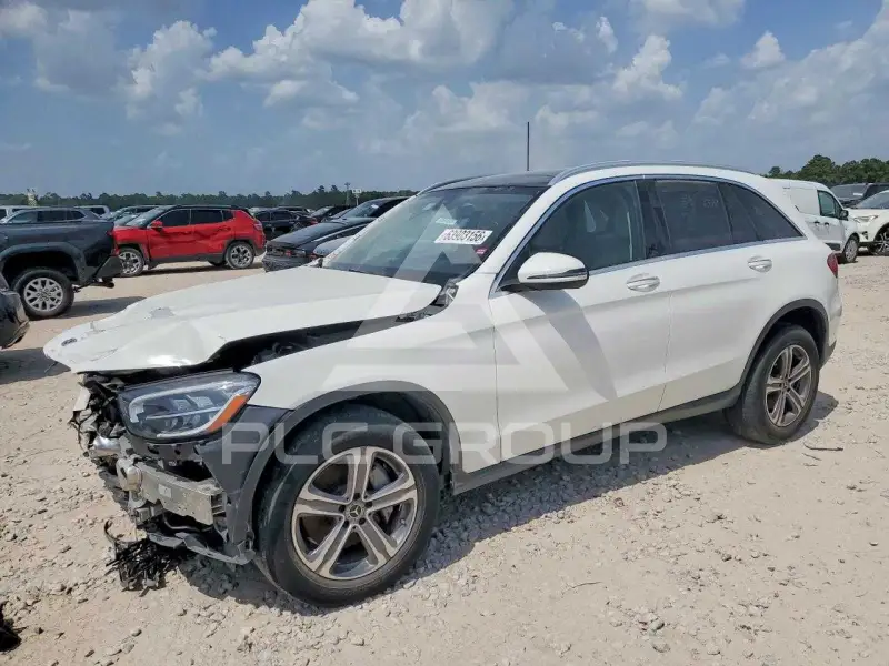 2021 Mercedes Benz GLC-Class photo