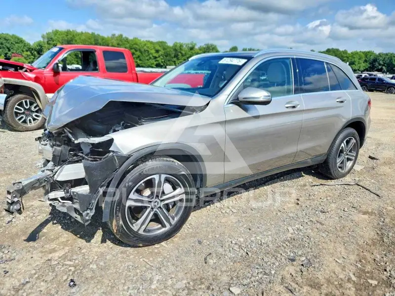 2021 Mercedes Benz GLC-Class фото