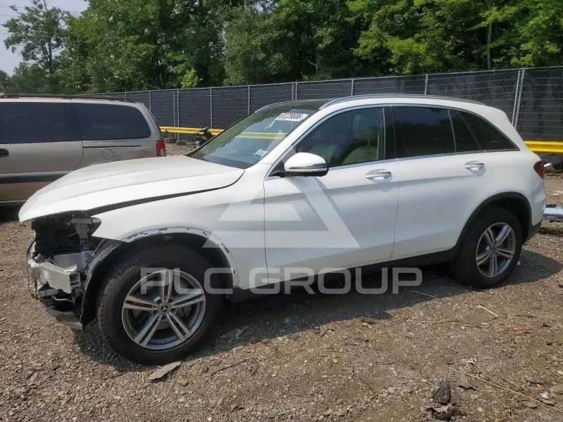2021 Mercedes Benz GLC-Class фото