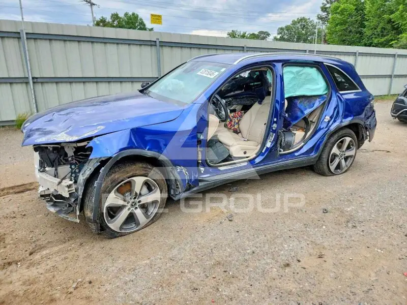 2021 Mercedes Benz GLC-Class photo