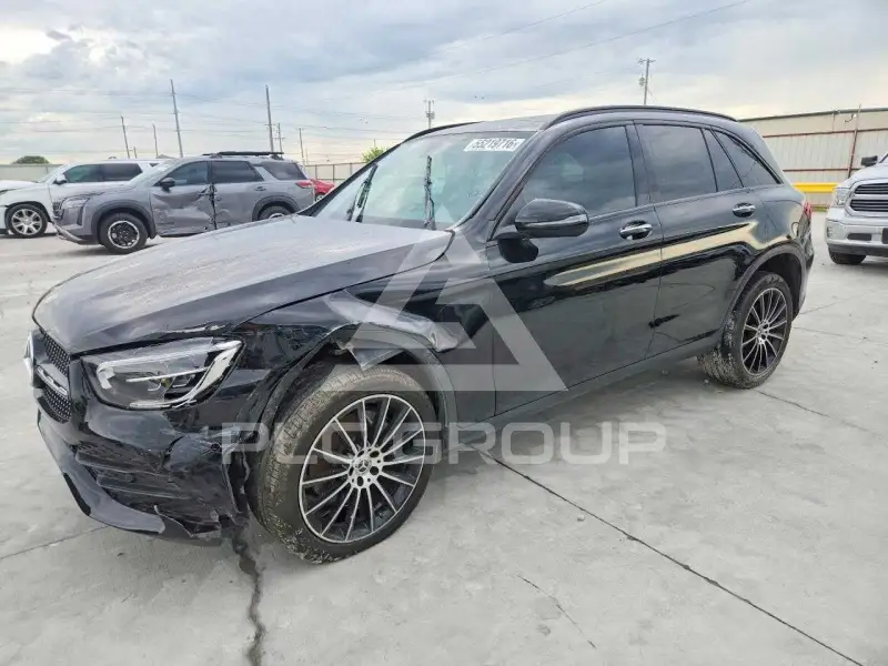2021 Mercedes Benz GLC-Class photo