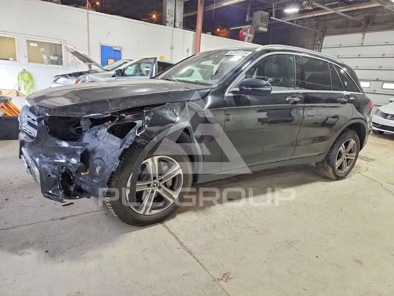 2021 Mercedes Benz GLC-Class фото