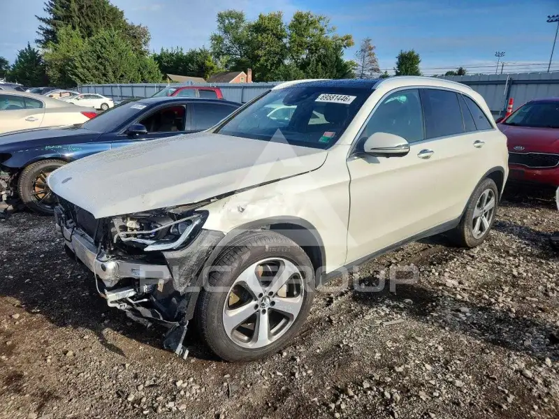 2021 Mercedes Benz GLC-Class фото