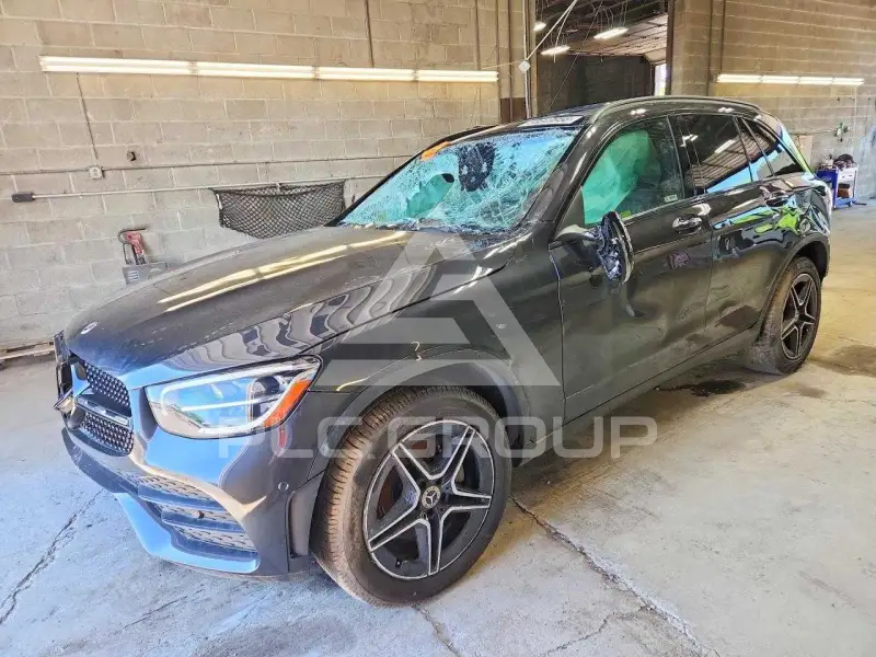 2021 Mercedes Benz GLC-Class photo