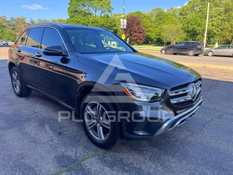 2021 Mercedes Benz GLC-Class фото