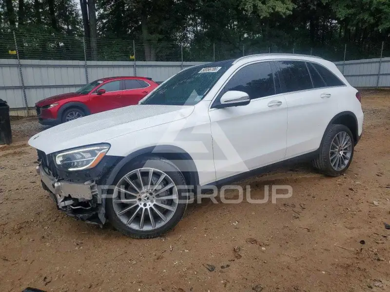 2021 Mercedes Benz GLC-Class photo