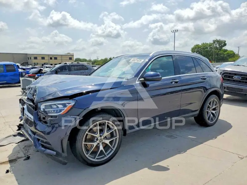 2021 Mercedes Benz GLC-Class photo