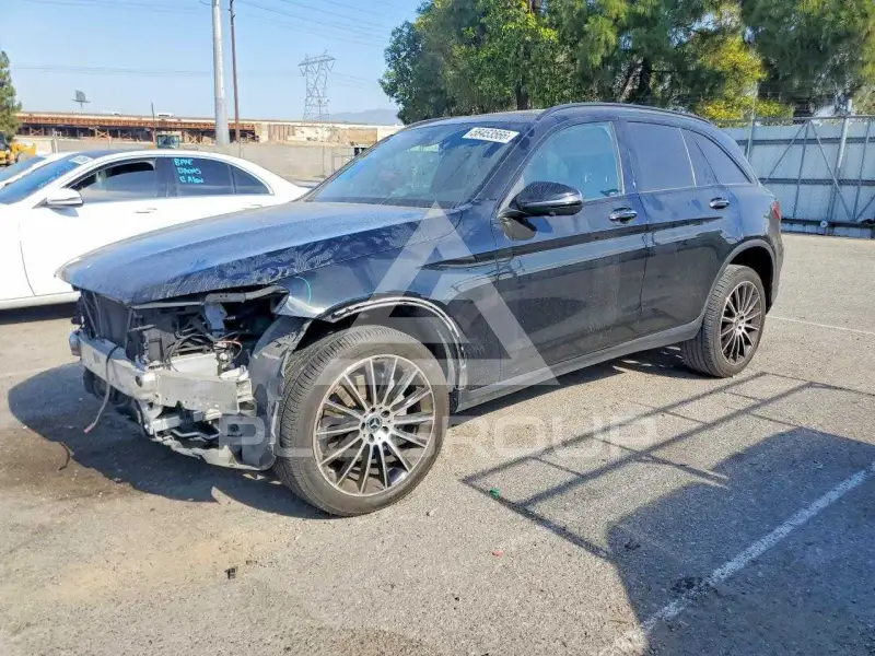 2021 Mercedes Benz GLC-Class фото