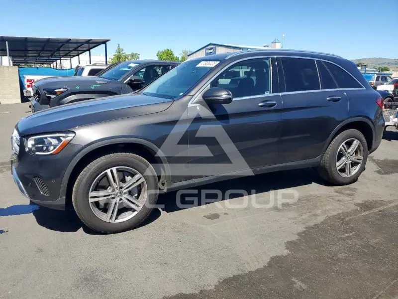2021 Mercedes Benz GLC-Class фото