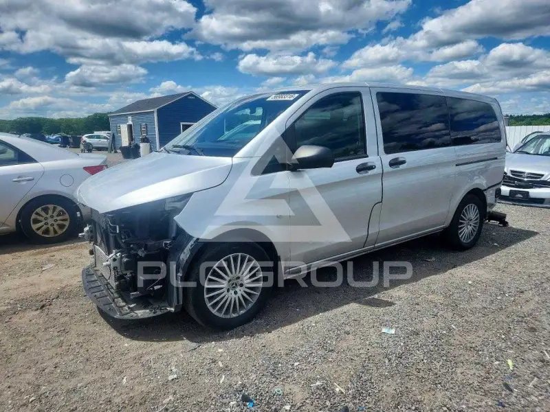 2021 Mercedes Benz METRIS фото