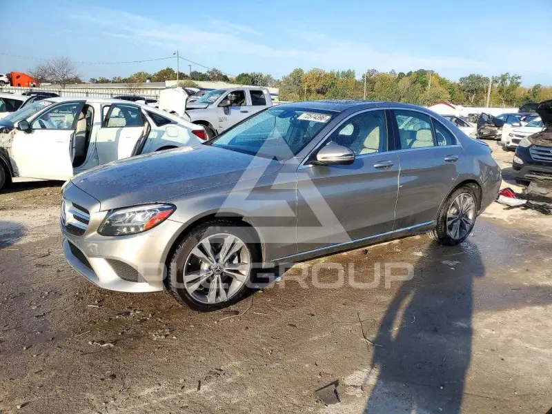 2021 Mercedes Benz C-Class фото