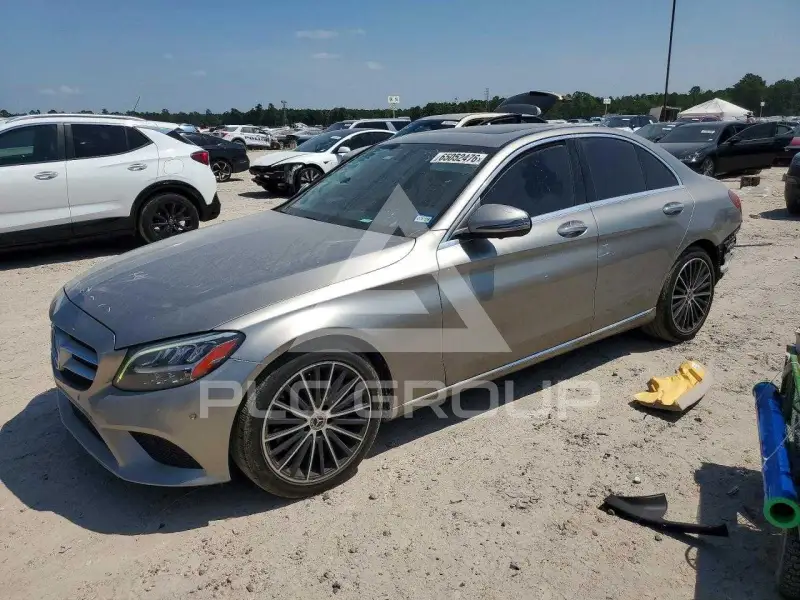 2021 Mercedes Benz C-Class фото