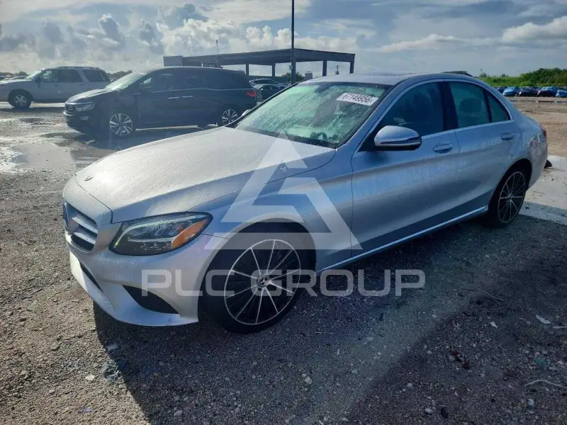 2021 Mercedes Benz C-Class фото