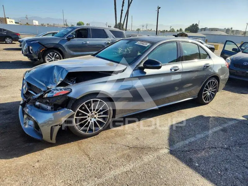 2021 Mercedes Benz C-Class фото