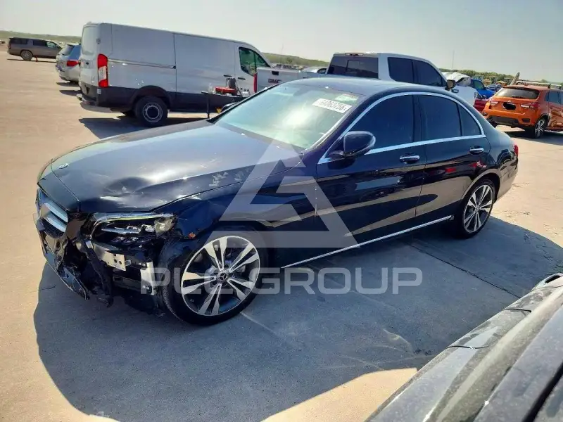 2021 Mercedes Benz C-Class photo