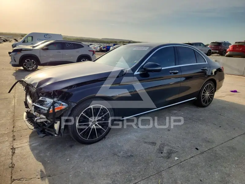 2021 Mercedes Benz C-Class photo