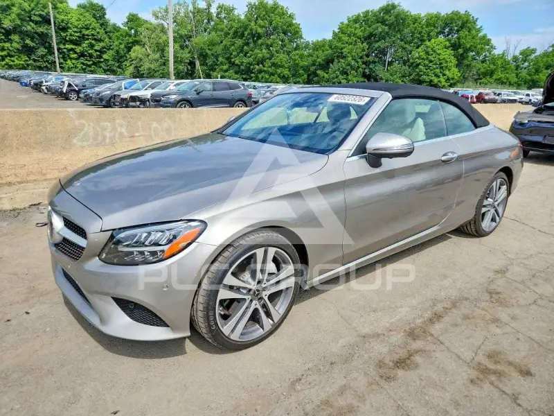 2021 Mercedes Benz C-Class фото