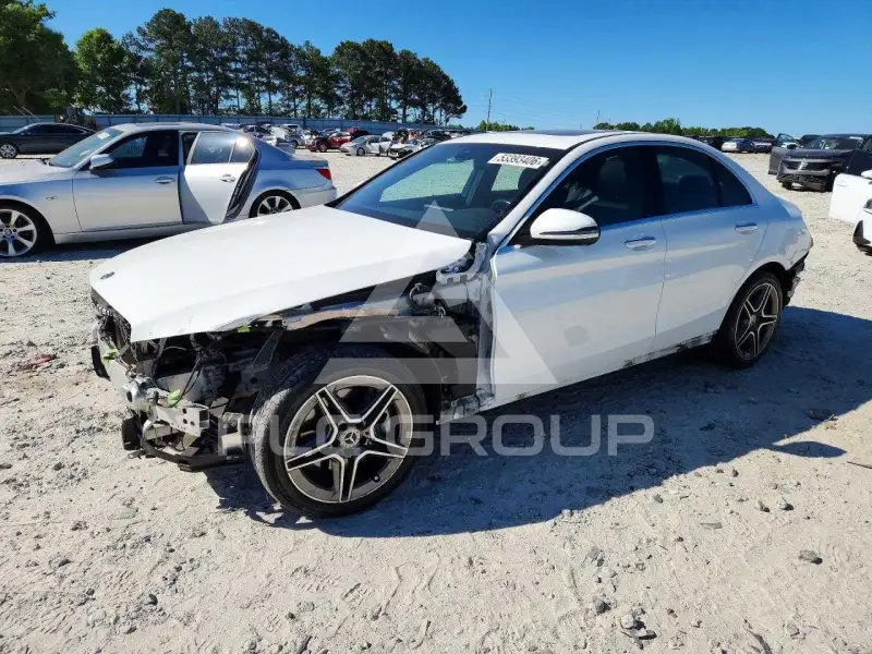 2021 Mercedes Benz C-Class фото